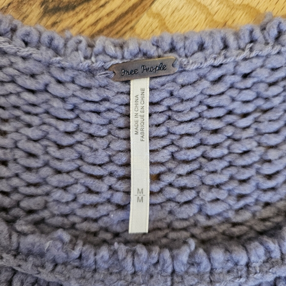 Free People Chunky Wool Blend Sweater Size M Blue Knit Oversized Relaxed Spring - Picture 3 of 5